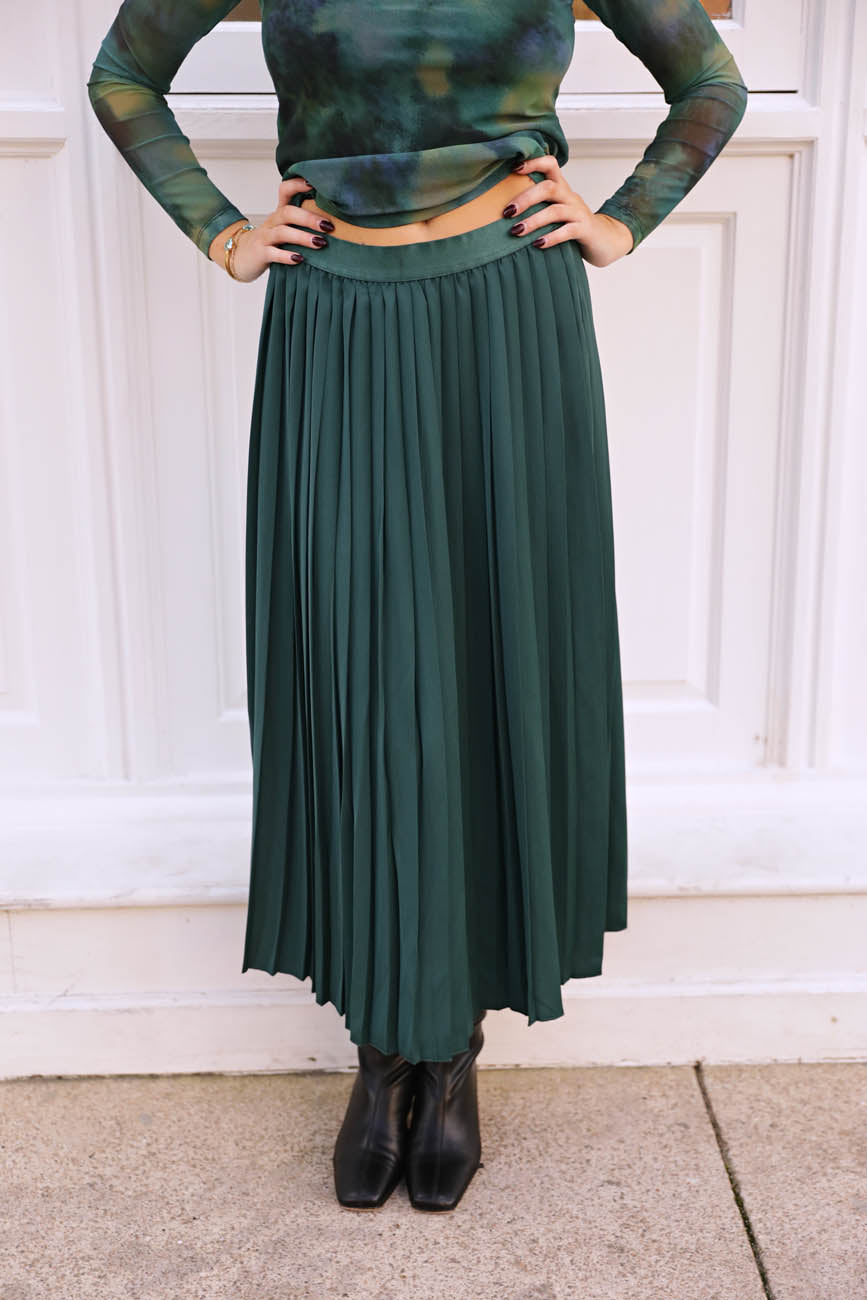 Spruce Pleated Skirt